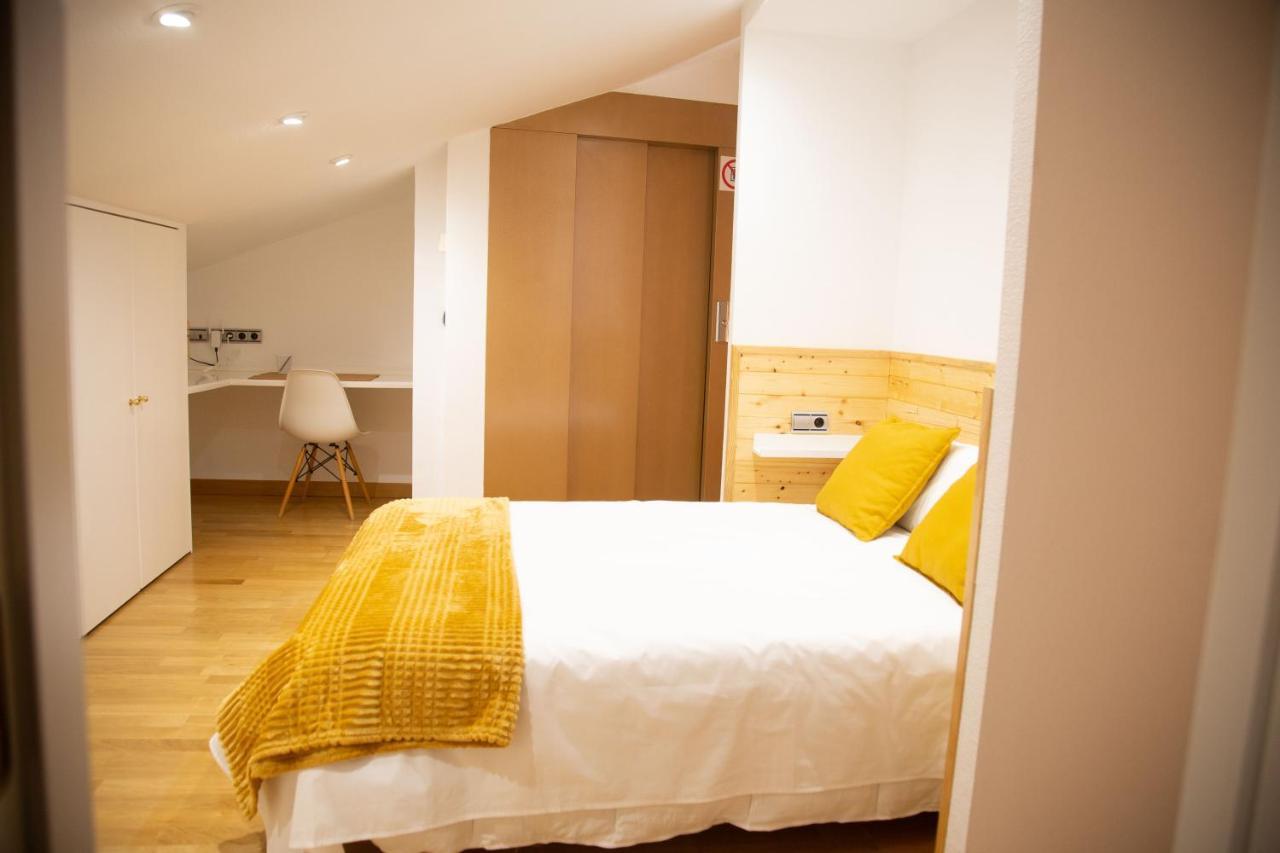 Rajabai Apartment อันมานซา ภายนอก รูปภาพ