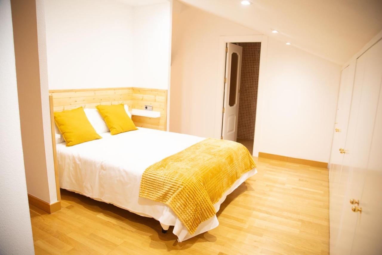 Rajabai Apartment อันมานซา ภายนอก รูปภาพ